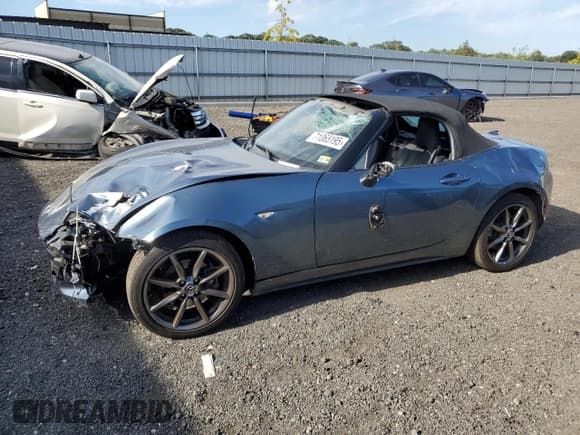 ✅ 2016 Mazda MX-5 Miata Grand Touring • VIN: JM1NDAD77G0106429 • Лот: 71065195. Опубликован ранее на Copart с пробегом Не указан. Бесплатный доступ к архиву аукционных продаж из США и подробный отчёт об истории автомобиля на DreamBid. Изображение 1.