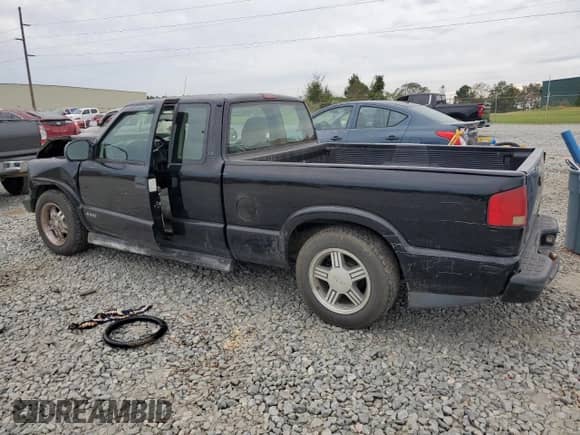 2000 Chevrolet S-10 LS с VIN 1GCCS19W7Y8223928, выставлен на аукционе Copart как лот 75329674 с пробегом Не указан миль и Списание • Salvage title. История ставок и продаж доступна на DreamBid. Изображение 2.