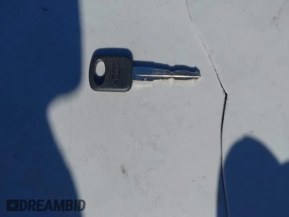 ✅ 1995 Ford Econoline Cargo • VIN: 1FBHE31G7SHC09293 • Lot: 42820648. Wystawiony na IAAI z przebiegiem 202 935 mil. Bezpłatny archiwum sprzedaży aukcyjnych z USA i szczegółowy raport historii pojazdu na DreamBid. Zdjęcie 11.