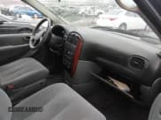 ✅ 2005 Chrysler Town & Country LX • VIN: 2C4GP44R55R558708 • Lot: 43892289. Listed on IAAI with 258,237 mi. Free auction sales archive from the USA and detailed vehicle history report at DreamBid. Image 5.