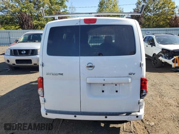 ✅ 2020 Nissan NV200 SV • VIN: 3N6CM0KN3LK692629 • Lot: 81897665. Wystawiony na Copart z przebiegiem 99 410 mil. Bezpłatny archiwum sprzedaży aukcyjnych z USA i szczegółowy raport historii pojazdu na DreamBid. Zdjęcie 6.