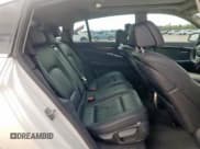 ✅ 2015 BMW 5 Series 535i Gran Turismo • VIN: WBA5M2C52FD872028 • Lot: 90222325. Wystawiony na Copart z przebiegiem 129 087 mil. Bezpłatny archiwum sprzedaży aukcyjnych z USA i szczegółowy raport historii pojazdu na DreamBid. Zdjęcie 10.