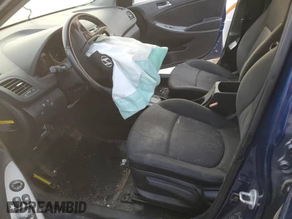 ✅ 2015 Hyundai Accent Sport • VIN: KMHCU5AE1FU231284 • Лот: 60759365. Опубликован ранее на Copart с пробегом Не указан. Бесплатный доступ к архиву аукционных продаж из США и подробный отчёт об истории автомобиля на DreamBid. Изображение 7.