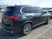 ✅ 2020 BMW X5 sDrive40i • VIN: 5UXCR4C0XL9B43349 • Lot: 42998347. Wystawiony na IAAI z przebiegiem 61 346 mil. Bezpłatny archiwum sprzedaży aukcyjnych z USA i szczegółowy raport historii pojazdu na DreamBid. Zdjęcie 4.