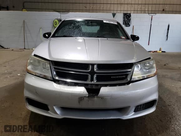 ✅ 2011 Dodge Avenger Express • VIN: 1B3BD4FB7BN514867 • Лот: 71957204. Опубликован ранее на Copart с пробегом 172 310 миль. Бесплатный доступ к архиву аукционных продаж из США и подробный отчёт об истории автомобиля на DreamBid. Изображение 5.