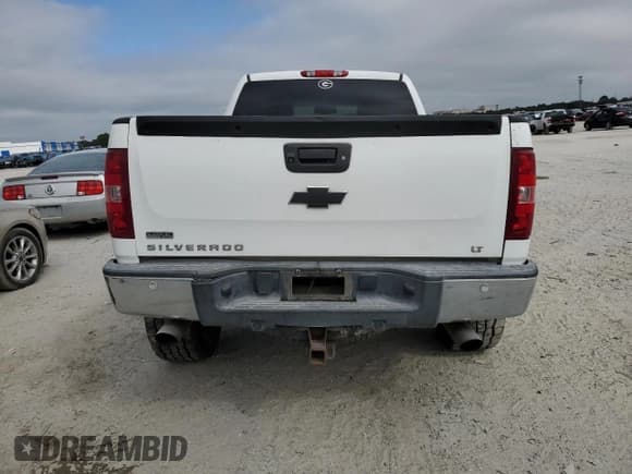 ✅ 2010 Chevrolet Silverado 1500 LT • VIN: 1GCSKSE34AZ289592 • Lot: 77005054. Listed on Copart with 150,070 mi. Free auction sales archive from the USA and detailed vehicle history report at DreamBid. Image 6.
