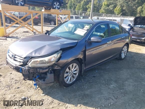 ✅ 2014 Honda Accord EX-L • VIN: 1HGCR2F82EA218908 • Lot: 43223503. Wystawiony na IAAI z przebiegiem 274 010 mil. Bezpłatny archiwum sprzedaży aukcyjnych z USA i szczegółowy raport historii pojazdu na DreamBid. Zdjęcie 19.