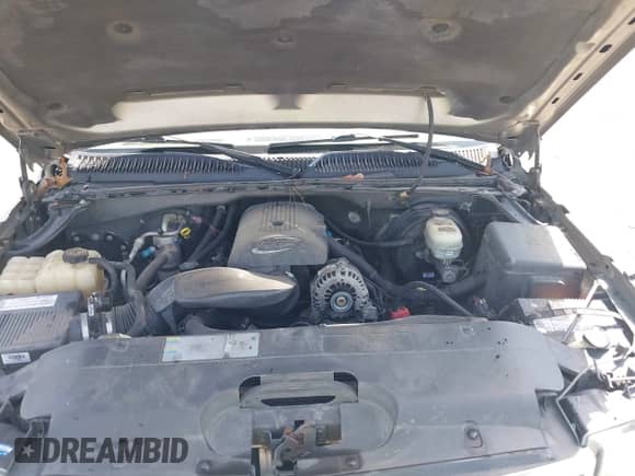 2007 Chevrolet Silverado 1500 LT1 z VIN 2GCEC13Z271162112, wystawiony jako IAAI lot #42003402 z przebiegiem 343 076 mil mil oraz . Historia ofert i sprzedaży dostępna na DreamBid. Obrazek 10.