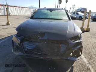 ✅ 2023 Audi S4 Premium Plus • VIN: WAUB4AF40PA010364 • Lot: 43607094. Wystawiony na Copart z przebiegiem 17 142 mil. Bezpłatny archiwum sprzedaży aukcyjnych z USA i szczegółowy raport historii pojazdu na DreamBid. Zdjęcie 5.