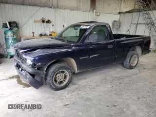 1998 Dodge Dakota SLT z VIN 1B7FL26X4WS541292, wystawiony jako Copart lot #87887955 z przebiegiem 301 617 mil mil oraz Szkoda całkowita • Salvage title. Historia ofert i sprzedaży dostępna na DreamBid. Obrazek 1.