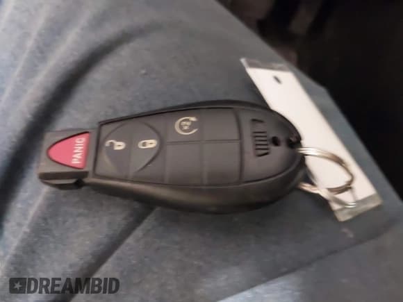 ✅ 2015 Jeep Cherokee Trailhawk • VIN: 1C4PJMBS7FW772728 • Лот: 43302956. Опубликован ранее на IAAI с пробегом 117 440 миль. Бесплатный доступ к архиву аукционных продаж из США и подробный отчёт об истории автомобиля на DreamBid. Изображение 11.