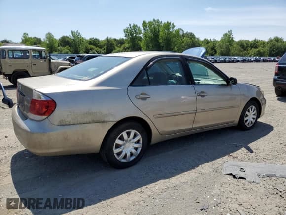 ✅ 2005 Toyota Camry STD • VIN: JTDBE32K850302413 • Lot: 60884445. Listed on Copart with 342,219 mi. Free auction sales archive from the USA and detailed vehicle history report at DreamBid. Image 3.