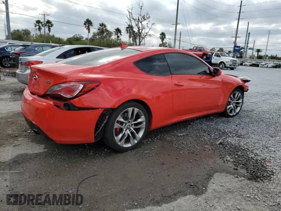 2013 Hyundai Genesis Coupe Track с VIN KMHHU6KJ7DU110344, выставлен на аукционе Copart как лот 87724405 с пробегом 95 358 миль миль и Списание • Salvage title. История ставок и продаж доступна на DreamBid. Изображение 3.