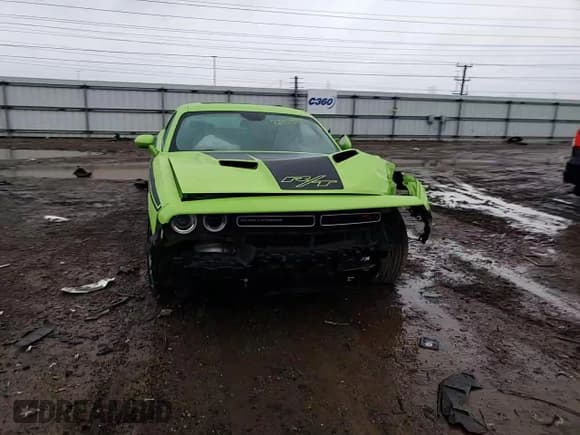 ✅ 2015 Dodge Challenger R/T Plus • VIN: 2C3CDZBT7FH783100 • Lot: 72975992. Wystawiony na Copart z przebiegiem 26 861 mil. Bezpłatny archiwum sprzedaży aukcyjnych z USA i szczegółowy raport historii pojazdu na DreamBid. Zdjęcie 10.