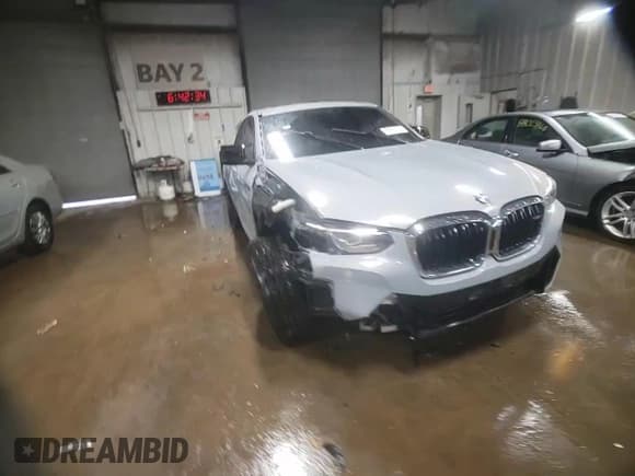 ✅ 2022 BMW X4 M40i • VIN: 5UX43DT03N9L24136 • Lot: 87867785. Listed on Copart with 46,262 mi. Free auction sales archive from the USA and detailed vehicle history report at DreamBid. Image 13.
