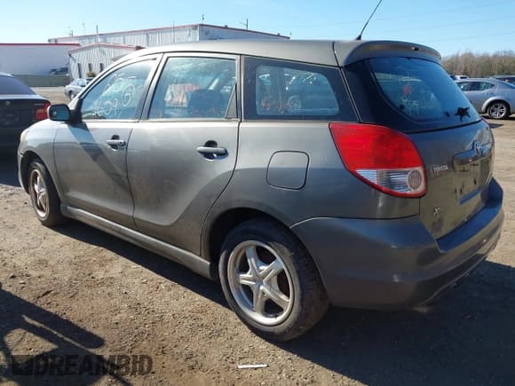 ✅ 2004 Toyota Matrix XR • VIN: 2T1KR32E24C267130 • Лот: 43775172. Опубликован ранее на IAAI с пробегом 261 571 миль. Бесплатный доступ к архиву аукционных продаж из США и подробный отчёт об истории автомобиля на DreamBid. Изображение 3.