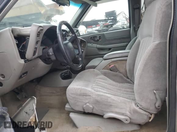 2001 Chevrolet S-10 LS ZR2 с VIN 1GCCT19W918136664, выставлен на аукционе Copart как лот 83030804 с пробегом 253 013 миль миль и Списание • Salvage title. История ставок и продаж доступна на DreamBid. Изображение 7.