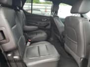 ✅ 2023 Chevrolet Traverse LT • VIN: 1GNERHKW0PJ167353 • Lot: 62160475. Wystawiony na Copart z przebiegiem 76 714 mil. Bezpłatny archiwum sprzedaży aukcyjnych z USA i szczegółowy raport historii pojazdu na DreamBid. Zdjęcie 11.