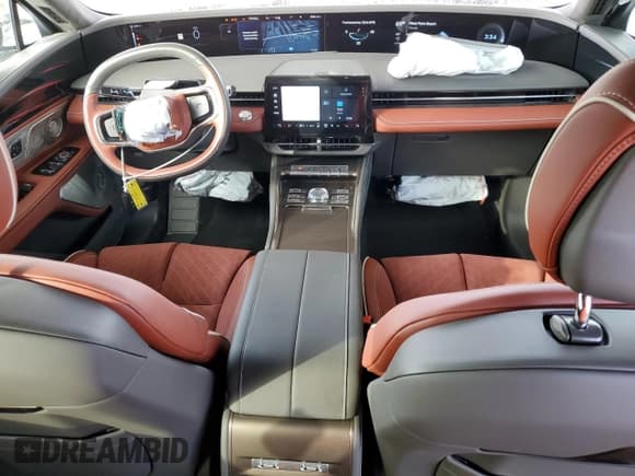 ✅ 2024 Lincoln Nautilus Black Label • VIN: 5LMPJ9JA7RJ790095 • Lot: 88403755. Wystawiony na Copart z przebiegiem 5 081 mil. Bezpłatny archiwum sprzedaży aukcyjnych z USA i szczegółowy raport historii pojazdu na DreamBid. Zdjęcie 8.