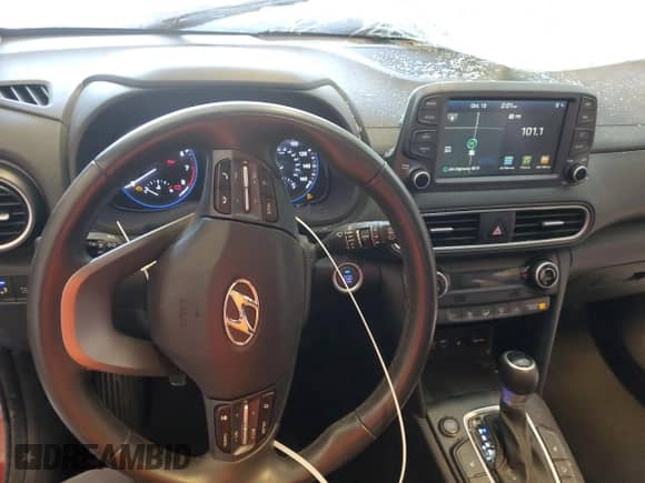 2020 Hyundai Kona Ultimate с VIN KM8K53A5XLU465531, выставлен на аукционе Copart как лот 64053502 с пробегом 57 291 миль миль и . История ставок и продаж доступна на DreamBid. Изображение 9.