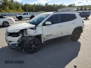 2019 Jeep Compass Latitude с VIN 3C4NJDBB4KT839387, выставлен на аукционе Copart как лот 84806005 с пробегом 92 101 миль миль и Списание • Salvage title. История ставок и продаж доступна на DreamBid. Изображение 1.