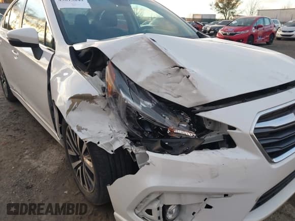 ✅ 2018 Subaru Legacy Premium • VIN: 4S3BNAF61J3044049 • Лот: 43813849. Опубликован ранее на IAAI с пробегом 39 321 миль. Бесплатный доступ к архиву аукционных продаж из США и подробный отчёт об истории автомобиля на DreamBid. Изображение 6.