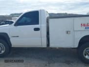 ✅ 2007 Chevrolet Silverado 2500HD Work Truck • VIN: 1GBHC24U97E196735 • Lot: 41754190. Wystawiony na IAAI z przebiegiem 288 326 mil. Bezpłatny archiwum sprzedaży aukcyjnych z USA i szczegółowy raport historii pojazdu na DreamBid. Zdjęcie 15.