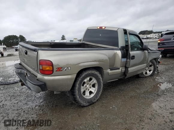 ✅ 2001 Chevrolet Silverado 1500 LS • VIN: 1GCEK14T21Z327524 • Лот: 84648054. Опубликован ранее на Copart с пробегом Не указан. Бесплатный доступ к архиву аукционных продаж из США и подробный отчёт об истории автомобиля на DreamBid. Изображение 3.