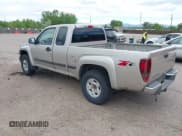 ✅ 2004 Chevrolet Colorado LS Z71 • VIN: 1GCDT196648106644 • Lot: 42289279. Listed on IAAI with 261,325 mi. Free auction sales archive from the USA and detailed vehicle history report at DreamBid. Image 3.