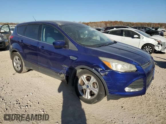 ✅ 2016 Ford Escape SE • VIN: 1FMCU0G76GUA10695 • Лот: 92380555. Опубликован ранее на Copart с пробегом 200 659 миль. Бесплатный доступ к архиву аукционных продаж из США и подробный отчёт об истории автомобиля на DreamBid. Изображение 4.