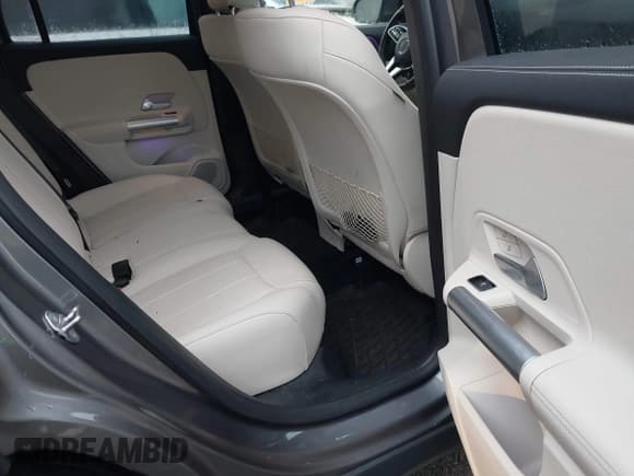 ✅ 2023 Mercedes-Benz GLA 250 • VIN: W1N4N4HB7PJ478347 • Lot: 41345825. Listed on IAAI with 23,995 mi. Free auction sales archive from the USA and detailed vehicle history report at DreamBid. Image 8.