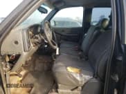 ✅ 2005 Chevrolet Silverado 1500 • VIN: 1GCEC19XX5Z227346 • Лот: 71914014. Опубликован ранее на Copart с пробегом Не указан. Бесплатный доступ к архиву аукционных продаж из США и подробный отчёт об истории автомобиля на DreamBid. Изображение 7.