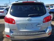 ✅ 2009 Hyundai Santa Fe SE • VIN: 5NMSH13E19H254585 • Lot: 41670314. Listed on IAAI with 195,240 mi. Free auction sales archive from the USA and detailed vehicle history report at DreamBid. Image 16.