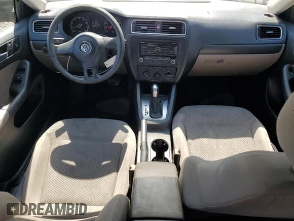 ✅ 2014 Volkswagen Jetta S • VIN: 3VW2K7AJ4EM251043 • Lot: 80499305. Listed on Copart with 161,650 mi. Free auction sales archive from the USA and detailed vehicle history report at DreamBid. Image 8.