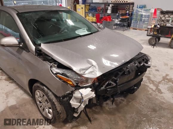 ✅ 2022 Hyundai Accent SE • VIN: 3KPC24A63NE184334 • Лот: 41193590. Опубликован ранее на IAAI с пробегом 32 415 миль. Бесплатный доступ к архиву аукционных продаж из США и подробный отчёт об истории автомобиля на DreamBid. Изображение 6.