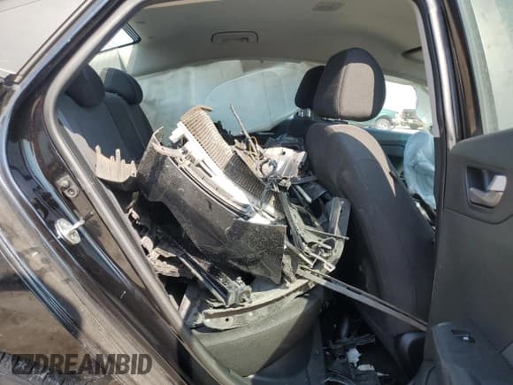 ✅ 2021 Hyundai Accent SE • VIN: 3KPC24A60ME130956 • Лот: 74792604. Опубликован ранее на Copart с пробегом Не указан. Бесплатный доступ к архиву аукционных продаж из США и подробный отчёт об истории автомобиля на DreamBid. Изображение 11.