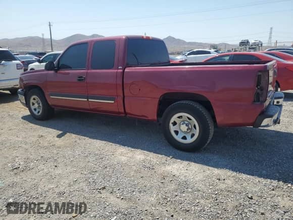 ✅ 2004 Chevrolet Silverado 1500 LS • VIN: 2GCEC19TX41373024 • Lot: 62251884. Wystawiony na Copart z przebiegiem 199 363 mil mil. Skorzystaj z bezpłatnego archiwum sprzedaży aukcyjnych z USA i zobacz szczegółowy raport historii pojazdu na DreamBid. Zdjęcie 2.