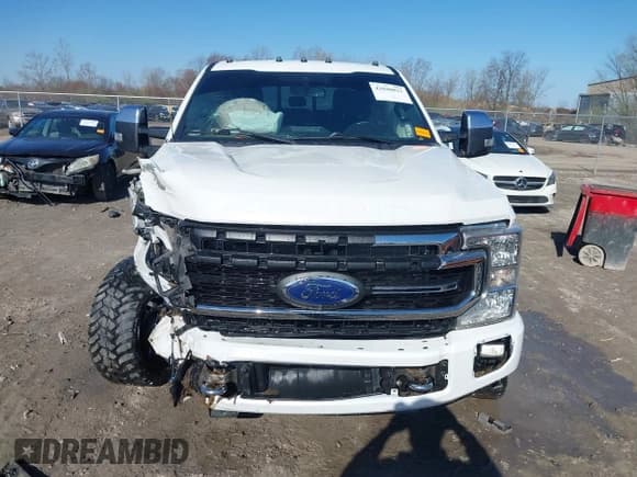 ✅ 2022 Ford F-250 XL • VIN: 1FT7W2BT3NEF54126 • Lot: 42040821. Listed on IAAI with Not provided. Free auction sales archive from the USA and detailed vehicle history report at DreamBid. Image 11.