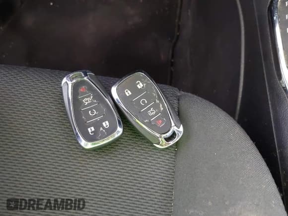 ✅ 2019 Chevrolet Cruze LT • VIN: 1G1BE5SM4K7100886 • Lot: 43227668. Listed on IAAI with 127,461 mi. Free auction sales archive from the USA and detailed vehicle history report at DreamBid. Image 11.