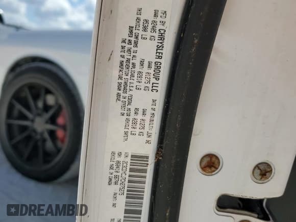 ✅ 2012 Dodge Challenger SRT-8 392 • VIN: 2C3CDYCJ7CH275275 • Lot: 77423314. Wystawiony na Copart z przebiegiem 71 896 mil. Bezpłatny archiwum sprzedaży aukcyjnych z USA i szczegółowy raport historii pojazdu na DreamBid. Zdjęcie 13.