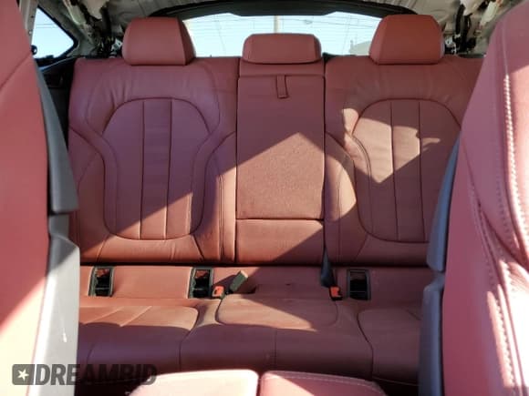 ✅ 2022 BMW X6 M50i • VIN: 5UXCY8C09N9M70271 • Лот: 47629373. Опубликован ранее на Copart с пробегом 7 356 миль. Бесплатный доступ к архиву аукционных продаж из США и подробный отчёт об истории автомобиля на DreamBid. Изображение 10.