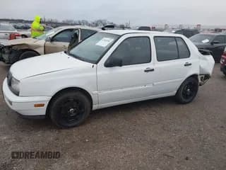 ✅ 1998 Volkswagen Jetta TDI • VIN: 3VWRF81H7WM128683 • Лот: 41545284. Опубликован ранее на IAAI с пробегом 266 033 миль. Бесплатный доступ к архиву аукционных продаж из США и подробный отчёт об истории автомобиля на DreamBid. Изображение 2.