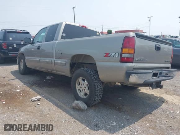 ✅ 2002 Chevrolet Silverado 1500 LT • VIN: 2GCEK19T421295324 • Lot: 42425680. Listed on IAAI with 240,744 mi. Free auction sales archive from the USA and detailed vehicle history report at DreamBid. Image 3.