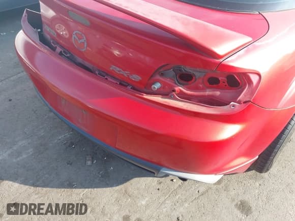 ✅ 2007 Mazda RX-8 Grand Touring • VIN: JM1FE173970209510 • Lot: 42851346. Listed on IAAI with 152,949 mi. Free auction sales archive from the USA and detailed vehicle history report at DreamBid. Image 18.