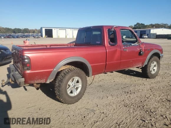 ✅ 1999 Ford Ranger XLT • VIN: 1FTZR15X3XTA01483 • Lot: 91447075. Wystawiony na Copart z przebiegiem 100 580 mil. Bezpłatny archiwum sprzedaży aukcyjnych z USA i szczegółowy raport historii pojazdu na DreamBid. Zdjęcie 3.