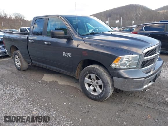 ✅ 2016 Ram 1500 SLT • VIN: 1C6RR7GG1GS165991 • Лот: 43709615. Опубликован ранее на IAAI с пробегом 110 161 миль. Бесплатный доступ к архиву аукционных продаж из США и подробный отчёт об истории автомобиля на DreamBid. Изображение 1.