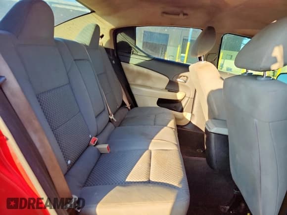 ✅ 2014 Dodge Avenger SE • VIN: 1C3CDZAB4EN132733 • Lot: 92057685. Wystawiony na Copart z przebiegiem 183 209 mil. Bezpłatny archiwum sprzedaży aukcyjnych z USA i szczegółowy raport historii pojazdu na DreamBid. Zdjęcie 10.