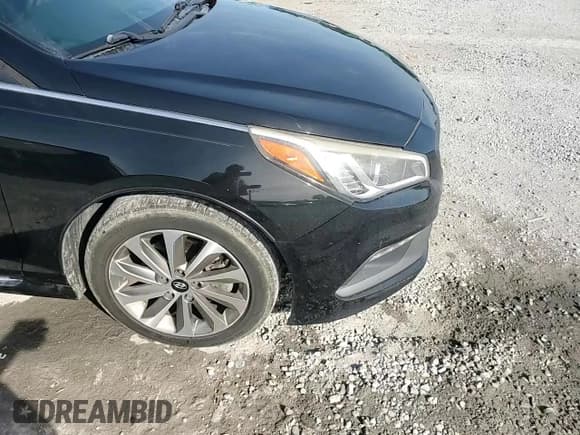 ✅ 2015 Hyundai Sonata Sport • VIN: 5NPE34AF4FH055196 • Lot: 92117025. Listed on Copart with 155,133 mi. Free auction sales archive from the USA and detailed vehicle history report at DreamBid. Image 13.