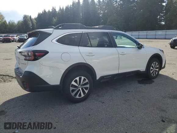 ✅ 2021 Subaru Outback Premium • VIN: 4S4BTAFC8M3213902 • Lot: 86516505. Listed on Copart with 36,005 mi. Free auction sales archive from the USA and detailed vehicle history report at DreamBid. Image 3.
