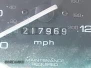 ✅ 1996 Honda Civic LX O • VIN: 2HGEJ667XTH545957 • Лот: 42866308. Опубликован ранее на IAAI с пробегом 217 969 миль. Бесплатный доступ к архиву аукционных продаж из США и подробный отчёт об истории автомобиля на DreamBid. Изображение 15.